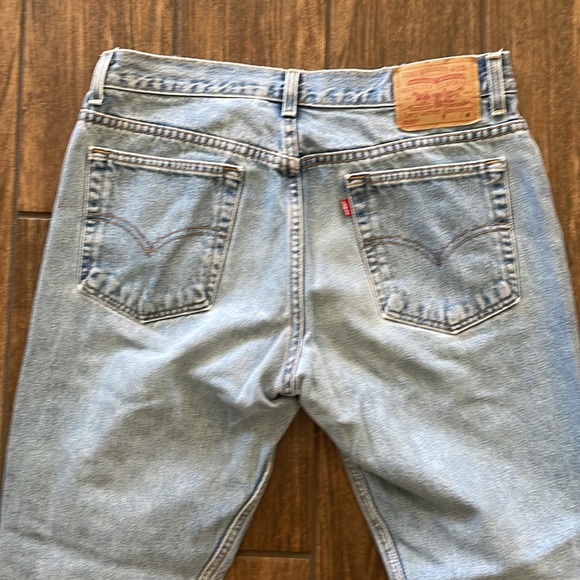 Vintage Levi’s 505 Jeans - Picture 7 of 10
